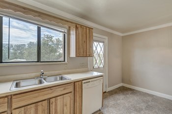 Kitchen at Marina Heights Apartments in Prescott, AZ